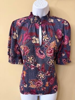 Evereve Floral Ruffle Blouse Keyhole Neck With Buttons, Pink Purple, Size M